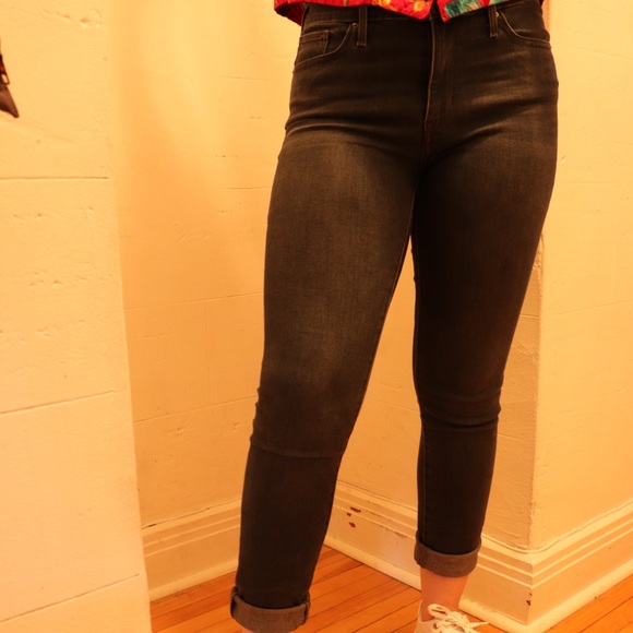 Levi’s Jeans - Picture 4 of 6